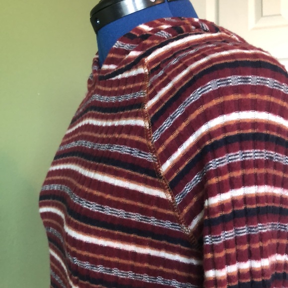 Cropped Earthbound Hoodie Sweater - Picture 5 of 7